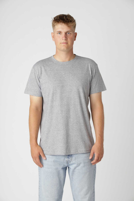 Oxford Grey basic t-shirt i økologisk bomuld med klassisk rund hals og afslappet pasform