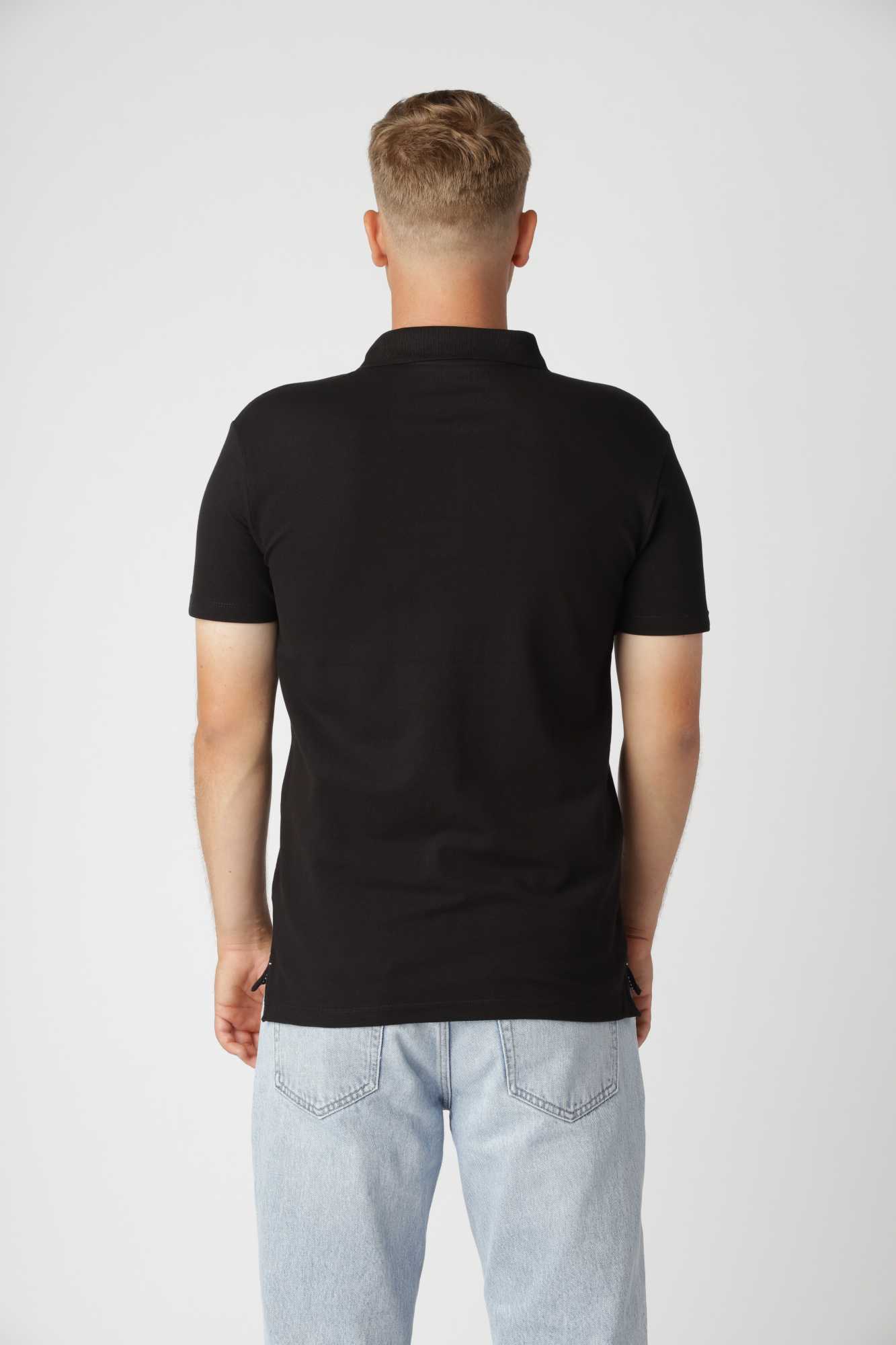 Shape polo i farven sort i blød, åndbar bomuld med holdbar pasform