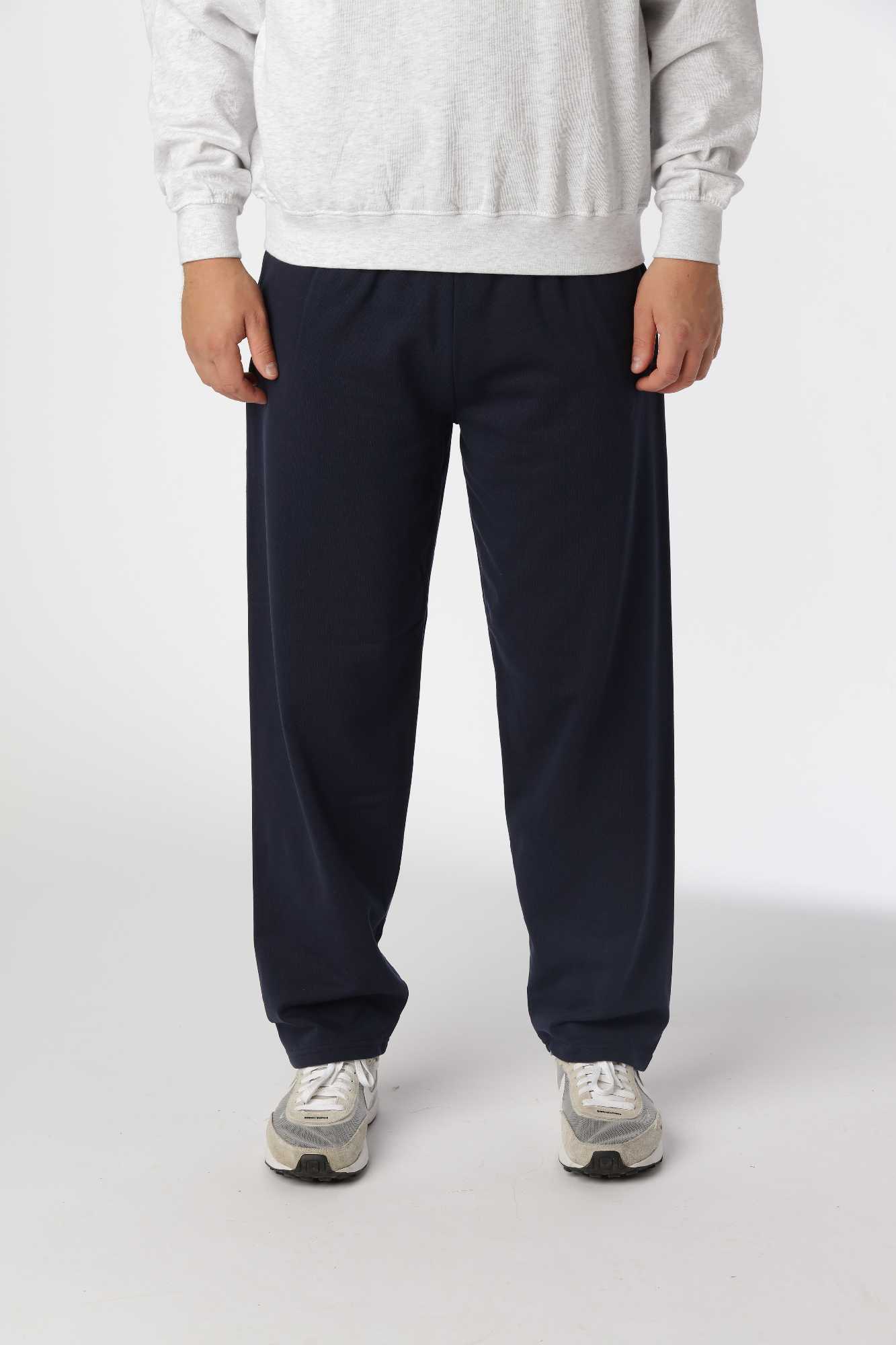 Navy straight sweatpants med lige ben og afslappet pasform til hverdagsbrug