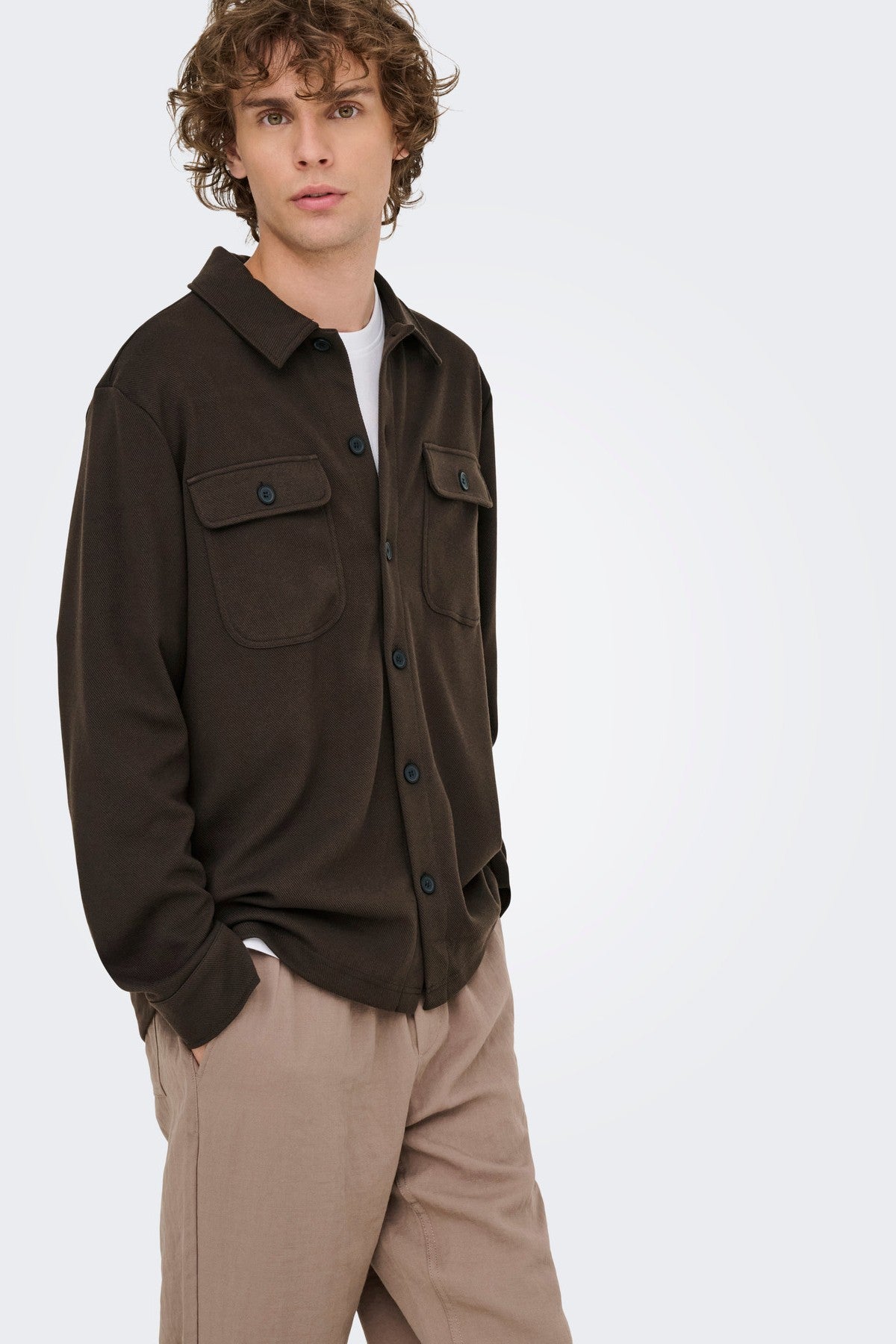 Mulch ONSNEWKODYL overshirt med regular fit og klassisk skjortekrave.